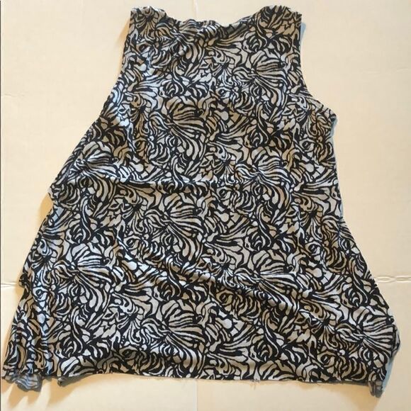 3/$15 Susan Lawrence size medium top - Picture 5 of 5